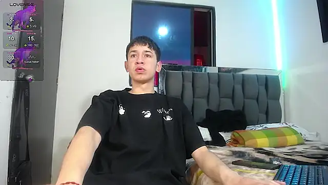 Mr daren  online show from February 2025 05:46:01 PM