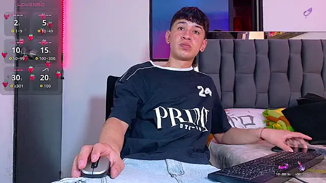 Mr daren  online show from September 2025 05:25:01 PM