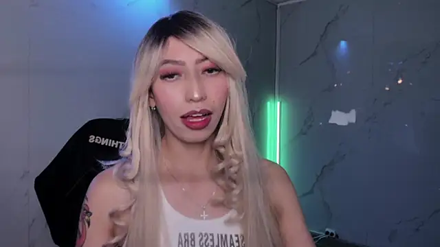 Snapshot of LilithCooperr_ chatting on February 2026 03:48:01 AM LilithCooperr online show from February 2026 03:48:01 AM