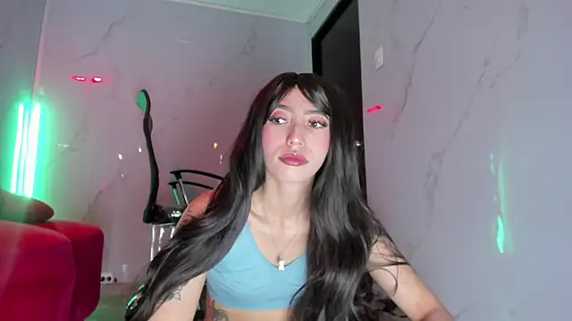 Snapshot of LilithCooperr_ chatting on April 2026 08:40:01 AM LilithCooperr online show from April 2026 08:40:01 AM