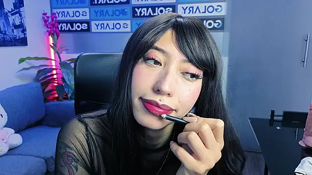 Snapshot of LilithCooperr_ chatting on May 2026 04:44:02 PM LilithCooperr online show from May 2026 04:44:02 PM