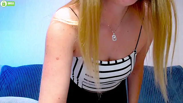 Snapshot of Sweet___Amelia chatting on January 2025 03:06:01 PM Sweet Amelia online show from January 2025 03:06:01 PM