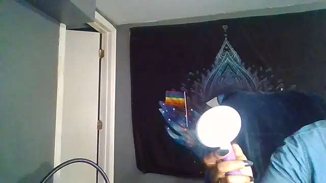 Snapshot of AmazonianMistress chatting on November 2025 06:18:02 PM AmazonianMistress online show from November 2025 06:18:02 PM