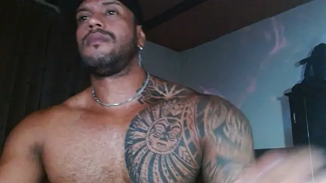 manolofitt online show from May 2026 09:11:02 PM