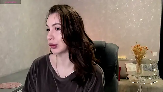 Snapshot of Naughty__Megan chatting on April 2026 01:54:01 AM Naughty Megan online show from April 2026 01:54:01 AM