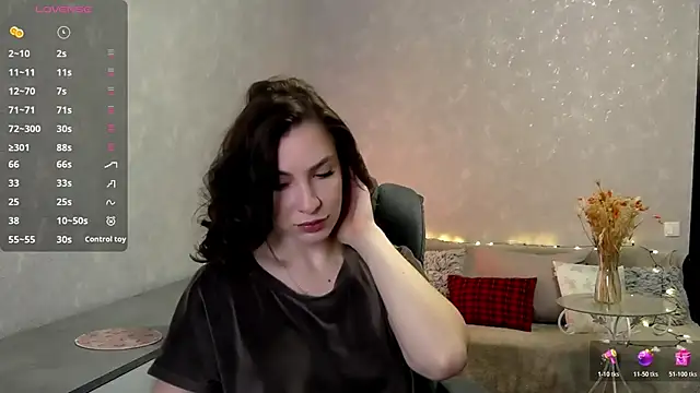 Snapshot of Naughty__Megan chatting on April 2026 04:07:01 AM Naughty Megan online show from April 2026 04:07:01 AM