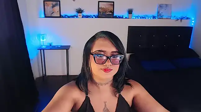 Snapshot of LiaScarlett chatting on December 2024 06:45:02 PM LiaScarlett online show from December 2024 06:45:02 PM