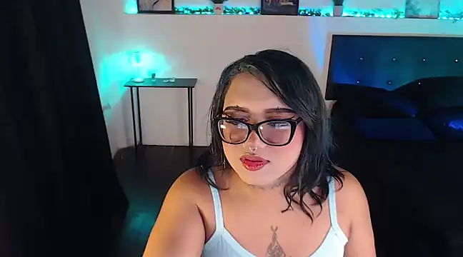 Snapshot of LiaScarlett chatting on December 2024 01:50:01 AM LiaScarlett online show from December 2024 01:50:01 AM