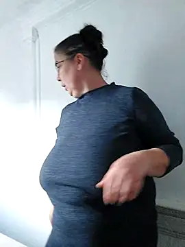 Snapshot of EmmaSquirt chatting on March 2025 03:40:01 PM EmmaSquirt online show from March 2025 03:40:01 PM