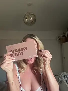 Snapshot of JodiSands chatting on January 2025 10:08:02 AM JodiSands online show from January 2025 10:08:02 AM