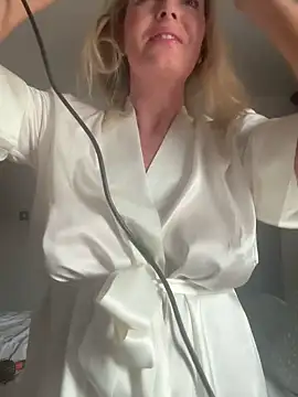 Snapshot of JodiSands chatting on February 2025 12:00:02 PM JodiSands online show from February 2025 12:00:02 PM