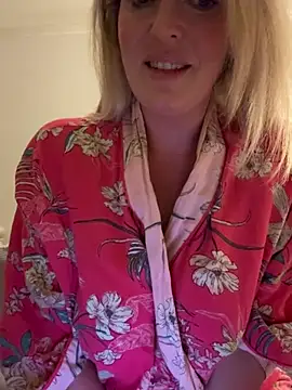 Snapshot of JodiSands chatting on March 2025 08:30:01 PM JodiSands online show from March 2025 08:30:01 PM