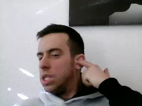 Snapshot of Drummer112 chatting on March 2025 02:53:02 PM Drummer112 online show from March 2025 02:53:02 PM