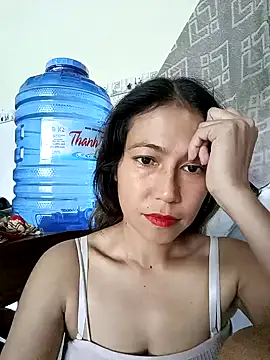 Snapshot of 2HotAsain4u chatting on December 2024 01:25:01 AM 2HotAsain4u online show from December 2024 01:25:01 AM