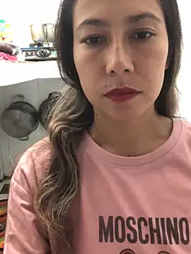 Snapshot of 2HotAsain4u chatting on January 2025 01:27:01 PM 2HotAsain4u online show from January 2025 01:27:01 PM