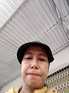 2HotAsain4u online show from December 2025 01:56:02 AM