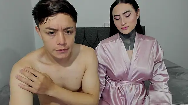 Snapshot of steban_and_kim chatting on December 2025 10:19:01 PM steban and kim online show from December 2025 10:19:01 PM