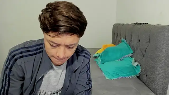 Snapshot of steban_and_kim chatting on January 2026 12:24:01 AM steban and kim online show from January 2026 12:24:01 AM