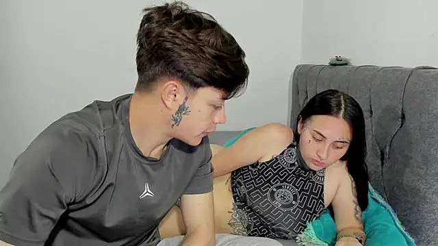 Snapshot of steban_and_kim chatting on January 2026 02:05:02 AM steban and kim online show from January 2026 02:05:02 AM