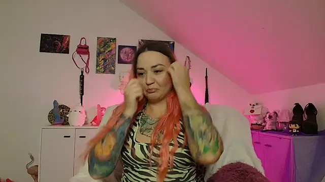 PinkHurricaneOfficial online show from September 2025 01:14:02 PM