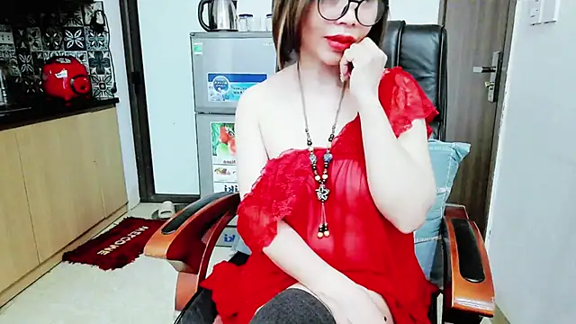 Snapshot of Miu-Le chatting on November 2025 09:34:02 AM Miu-Le online show from November 2025 09:34:02 AM