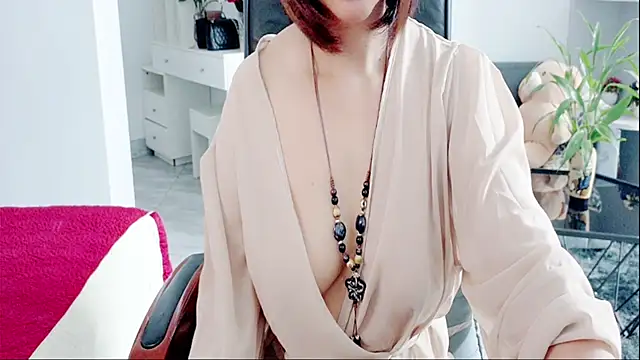 Miu-Le online show from July 2026 08:05:01 PM