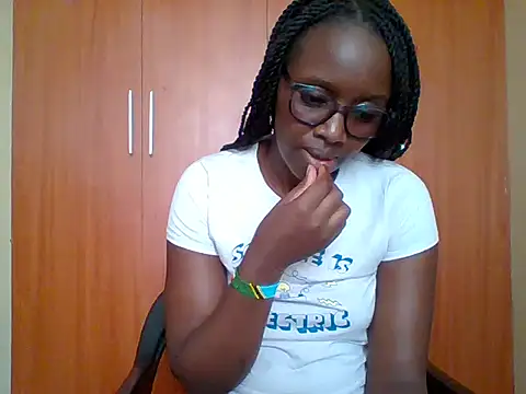 sexy darleen23 online show from May 2026 12:33:02 PM