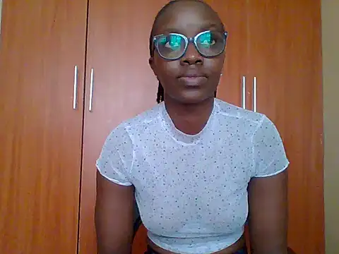 Snapshot of sexy_darleen23 chatting on June 2026 07:11:02 AM sexy darleen23 online show from June 2026 07:11:02 AM