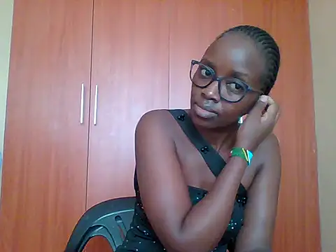 Snapshot of sexy_darleen23 chatting on June 2026 08:42:01 AM sexy darleen23 online show from June 2026 08:42:01 AM