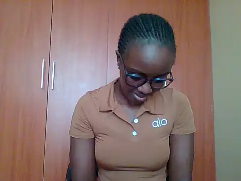 Snapshot of sexy_darleen23 chatting on June 2026 09:21:01 AM sexy darleen23 online show from June 2026 09:21:01 AM