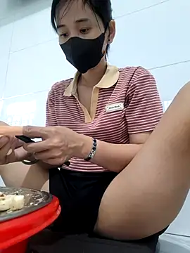 Xaoxang online show from October 2025 08:42:02 AM