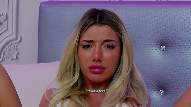 ClaraHazel online show from January 2025 10:48:02 AM