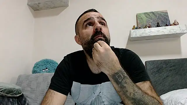 ivat80 online show from December 2024 04:59:02 PM