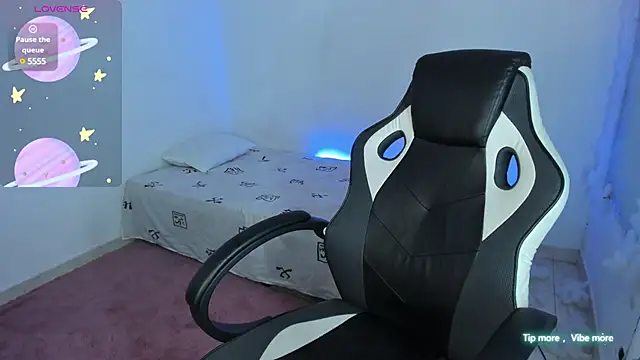 Riana Kean online show from February 2025 02:25:01 AM