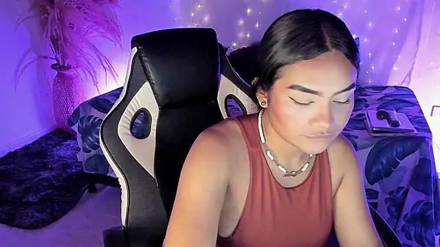 Riana Kean online show from March 2026 03:56:01 AM