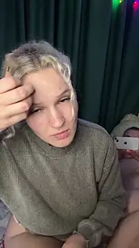 MrMrsRight online show from December 2024 04:48:02 PM