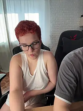 Snapshot of MrMrsRight chatting on March 2026 10:30:01 AM MrMrsRight online show from March 2026 10:30:01 AM