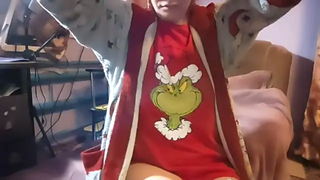 Snapshot of _Kitti_ chatting on February 2026 08:07:02 AM Kitti online show from February 2026 08:07:02 AM