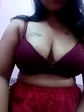 Snapshot of Beauty-khan chatting on January 2025 09:29:02 PM Beauty-khan online show from January 2025 09:29:02 PM