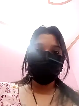 Snapshot of Beauty-khan chatting on January 2025 12:21:01 PM Beauty-khan online show from January 2025 12:21:01 PM