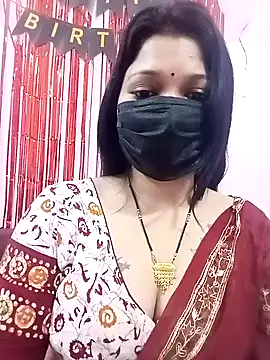 Snapshot of Beauty-khan chatting on February 2025 08:30:01 PM Beauty-khan online show from February 2025 08:30:01 PM