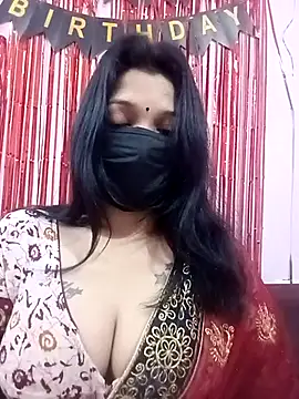 Snapshot of Beauty-khan chatting on February 2025 06:22:02 PM Beauty-khan online show from February 2025 06:22:02 PM