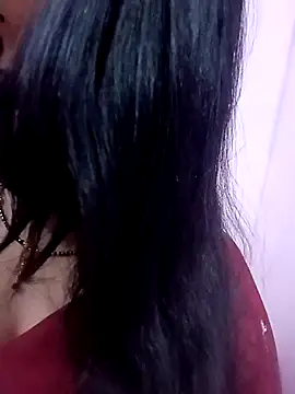 Snapshot of Beauty-khan chatting on February 2025 06:20:02 PM Beauty-khan online show from February 2025 06:20:02 PM