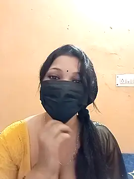 Snapshot of Beauty-khan chatting on October 2025 04:15:02 PM Beauty-khan online show from October 2025 04:15:02 PM