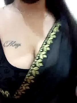 Snapshot of Beauty-khan chatting on November 2025 08:09:02 PM Beauty-khan online show from November 2025 08:09:02 PM