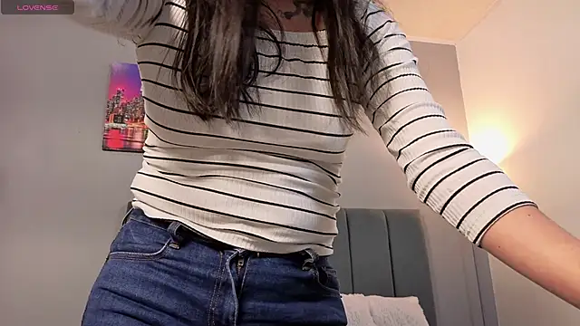 Alli cooper online show from June 2026 01:56:01 PM