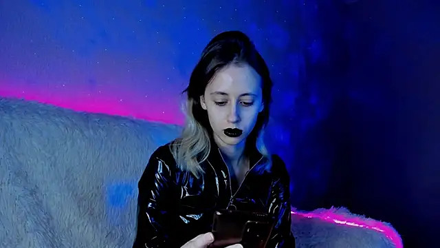 Snapshot of Inner_Light chatting on March 2025 03:58:02 PM Inner Light online show from March 2025 03:58:02 PM