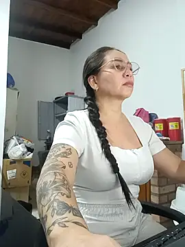 Snapshot of nurse_desi_sexlove chatting on April 2026 03:37:01 AM nurse desi sexlove online show from April 2026 03:37:01 AM