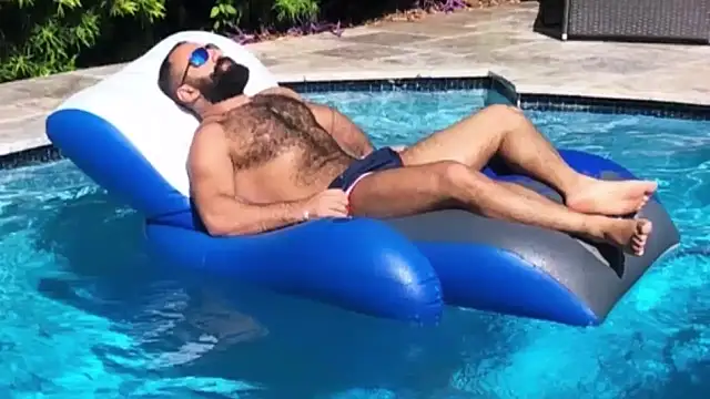 HAIRY ARAB SULTAN online show from December 2024 03:47:02 AM