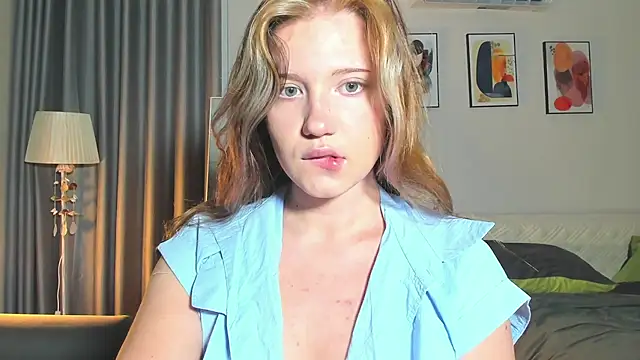 Snapshot of HanahCute chatting on February 2025 08:54:02 PM HanahCute online show from February 2025 08:54:02 PM